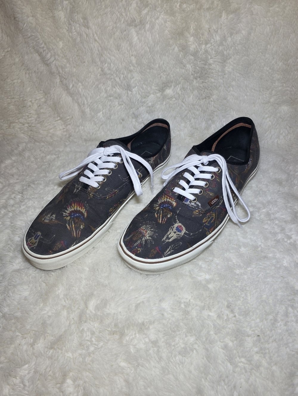 Vans "Tribal Leaders" - Size 13 EUC Rare - Picture 6 of 7